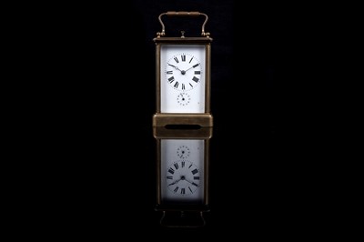Lot 458 - A French brass petit sonnerie carriage clock, c.1900