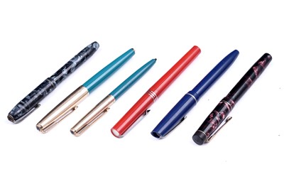 Lot 349 - A selection of fountain pens; and a propelling pencil