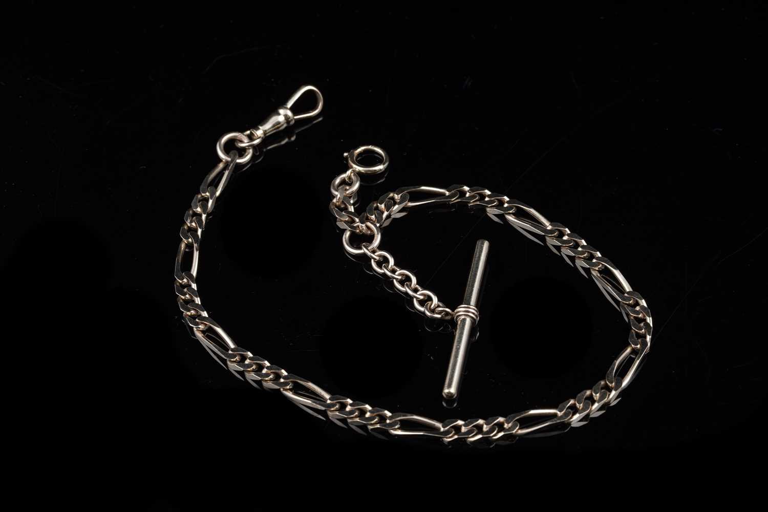 Lot 86 - An 18ct gold figaro-link watch chain