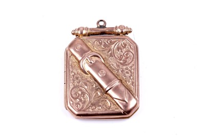 Lot 89 - An early 20th Century Aesthetic Movement 9ct rose gold locket