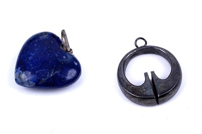 Lot 98 - Early 20th Century jewellery, including a lady's 9ct rose gold cased watch
