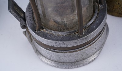 Lot 232 - A collection of five lamps