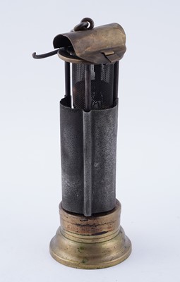 Lot 203 - American Safety Lamp & Mine Supply Co ‘Davy’ lamp