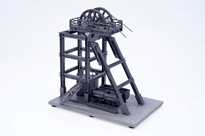 Lot 173 - A collection of three mining-related models