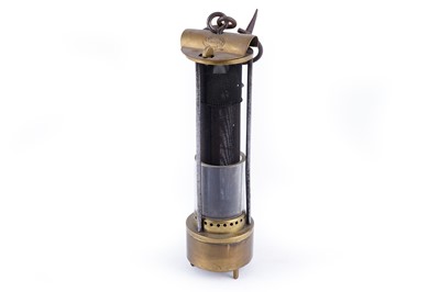 Lot 270 - A 19th Century ‘Jack Davy’ lamp