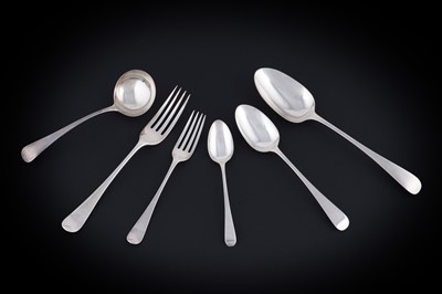 Lot 214 - A William IV silver part service of Old English pattern flatware