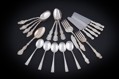 Lot 63 - A small quantity of early 20th Century North American silver flatware and cutlery