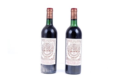 Lot 608 - Chateau Longueville au Baron de Pichon-Longueville Pauillac 1975 (2x73cl)