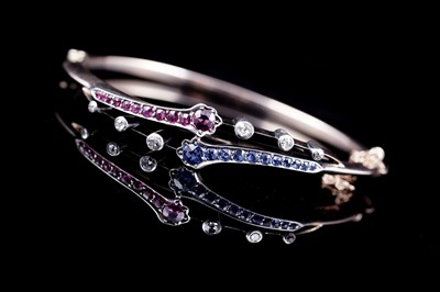 Lot 461 - A Victorian ruby, sapphire and diamond bangle