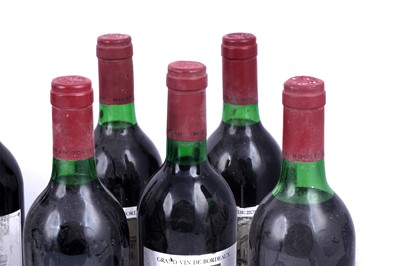 Lot 603 - Twelve bottles of mixed Bordeaux red wine