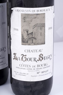 Lot 603 - Twelve bottles of mixed Bordeaux red wine