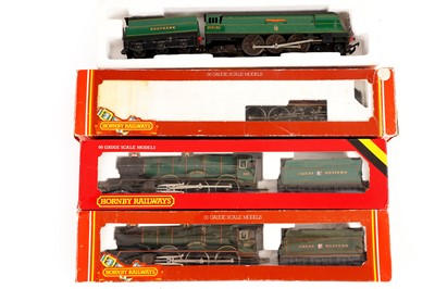 Lot 158 - Three boxed Hornby 00-gauge locomotives; and a partially boxed Southern Railway Winston Churchill