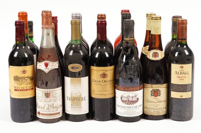 Lot 389 - Twenty-one bottles of mixed red wine