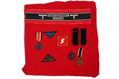 Lot 194 - A collection of Nazi militaria