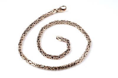 Lot 11 - A 9ct gold necklace