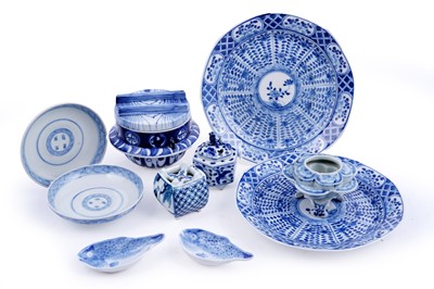 Lot 318 - Japanese blue and white porcelain
