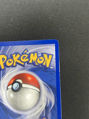 Lot 282 - Pokémon 'Charizard' Holo, Base Set 4/102