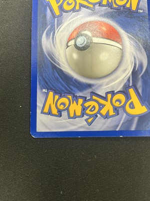 Lot 282 - Pokémon 'Charizard' Holo, Base Set 4/102