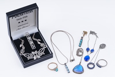 Lot 455 - Silver and costume jewellery