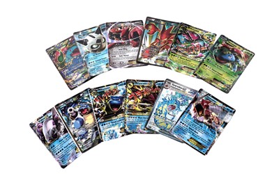 Lot 284 - Twelve Pokémon EX holo trading cards