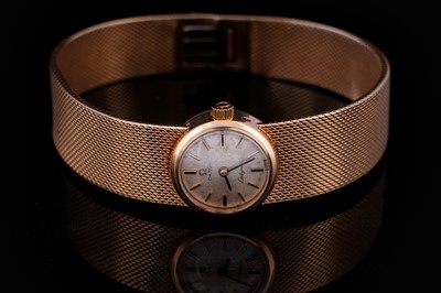 Lot 409 - Omega Ladymatic: an 18ct yellow gold cased automatic wristwatch