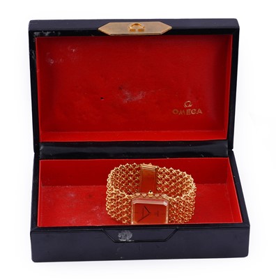 Lot 411 - Andrew Grima for Omega Constellation: an 18ct yellow gold manual wind dress watch