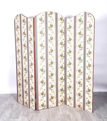 Lot 162 - A 20th Century three-fold screen