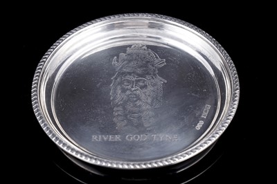 Lot 551 - An Elizabeth II "River God Tyne" silver dish