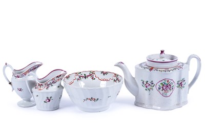 Lot 226 - A late 18th Century New Hall teapot; and two similar cream jugs and a sugar bowl