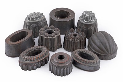 Lot 220 - A collection of 19th Century and later jelly moulds