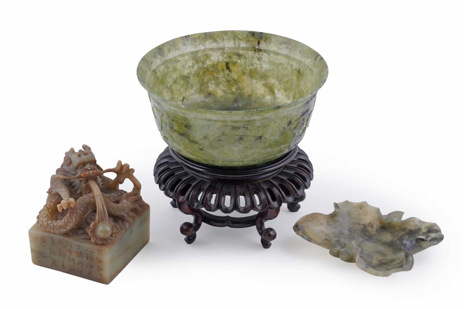 Lot Spinach jade bowl and stand