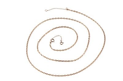 Lot 74 - A gold cable link necklace