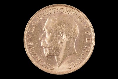Lot 468 - A George V 1913 gold sovereign