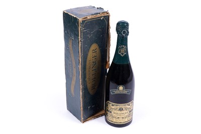 Lot 579 - 1966 Bollinger Tradition Champagne