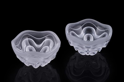 Lot 286 - Lalique: a pair of ‘Vibration’ dishes