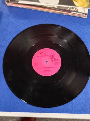Lot 488 - Twenty records by The Smiths and Morrissey