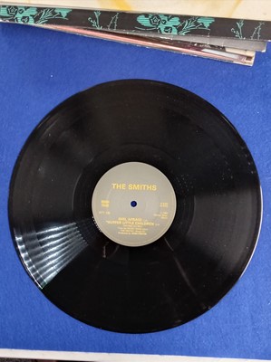 Lot 488 - Twenty records by The Smiths and Morrissey