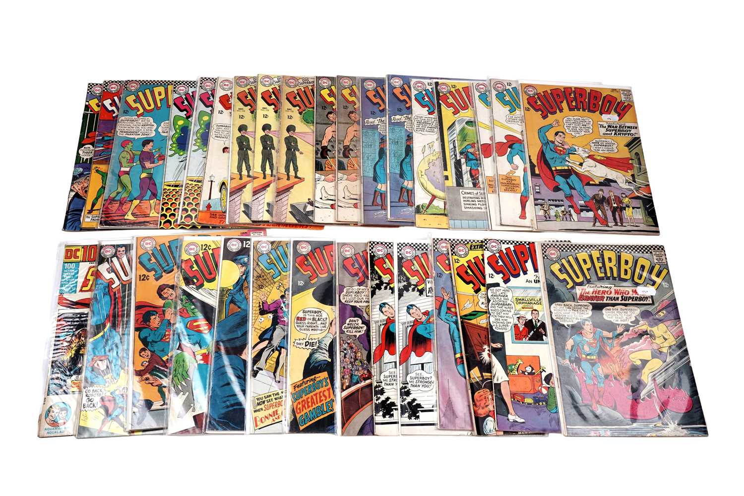 Lot 5 - Various issues of Superboy, by DC Comics