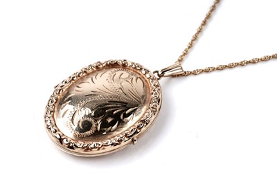 Lot 1 - A Victorian Revival 9ct gold locket