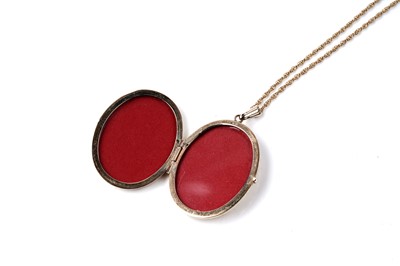 Lot 1 - A Victorian Revival 9ct gold locket