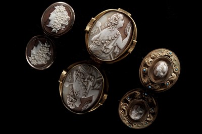Lot 79 - Victorian and later Grand Tour jewellery