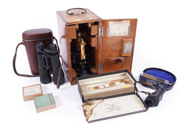 Lot 533 - An early 20th Century Ernst Leitz Wetzlar microscope; and a pair of binoculars
