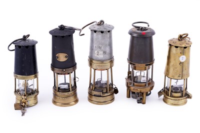 Lot 357 - A collection of five safety lamps