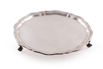 Lot 197 - A George VI silver salver