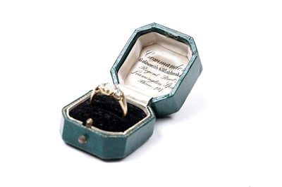 Lot 90 - An early 20th Century opal and diamond ring | c.1920s