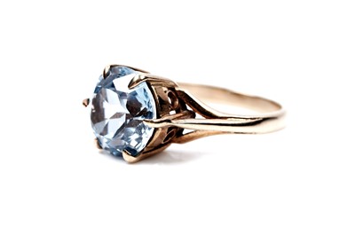 Lot 97 - A 20th Century Swiss blue topaz ring