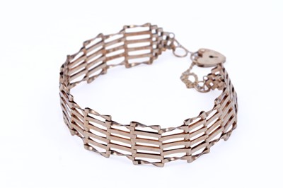 Lot 34 - A 9ct gold gate-link bracelet