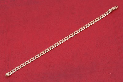 Lot 35 - A 9ct gold flat curb-link bracelet