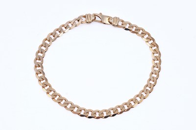 Lot 35 - A 9ct gold flat curb-link bracelet