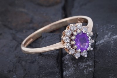 Lot 39 - A contemporary amethyst and diamond ring